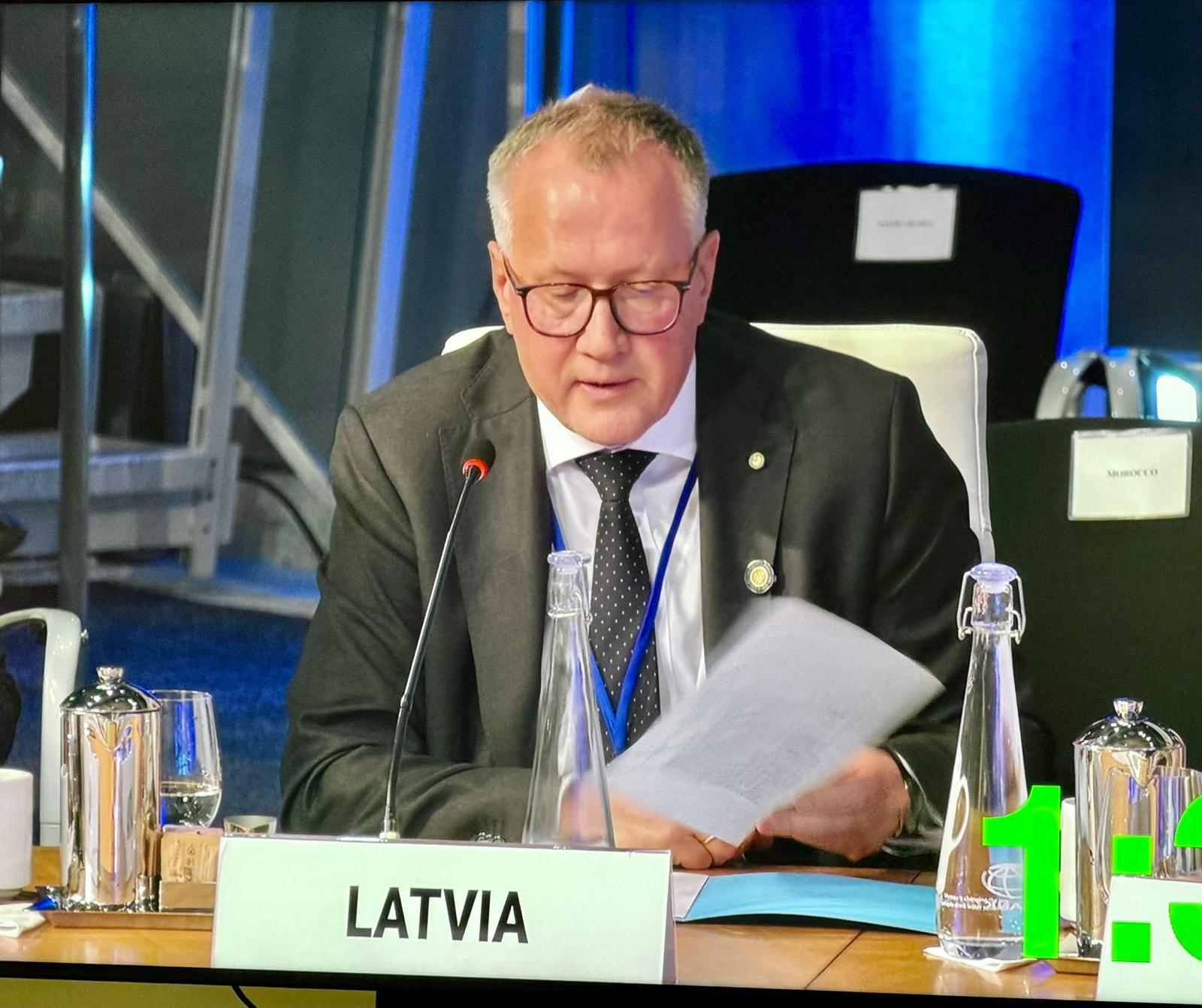 Facebook / Arvils Aseradens